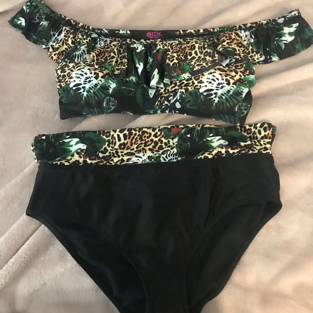 Bathing suit